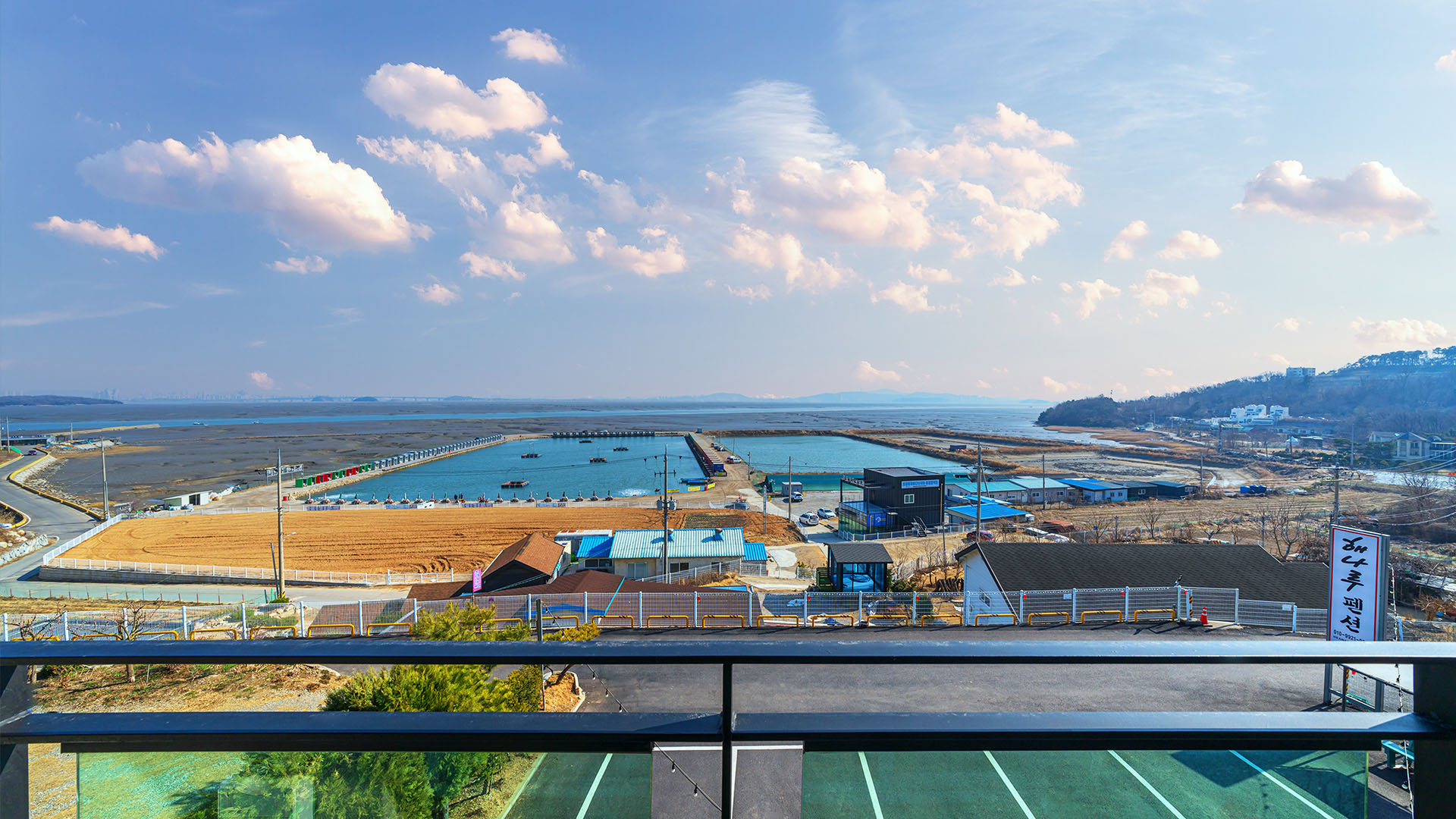달 (오션뷰)